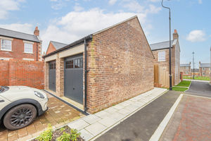 Photo 16- click for photo gallery